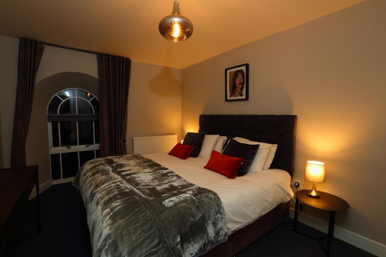 The Poppy Fields Abode Apartment Rhyl Exterior photo